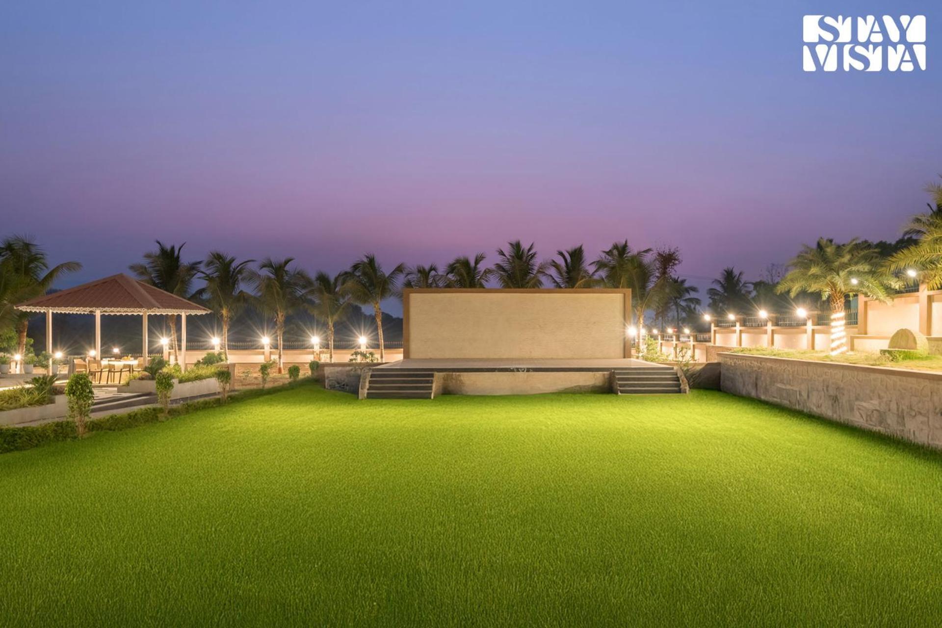 Stayvista At Aura Farmstay With Pool & Lawn Badlapur Exteriör bild